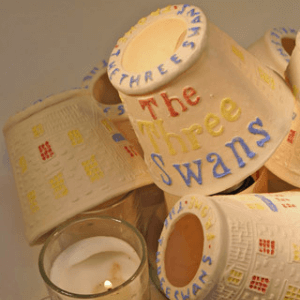 porcelain tea light holder three swans pub